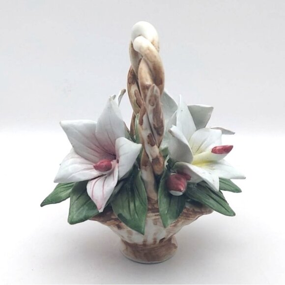 Vintage Capodimonte Porcelain Floral Twisted Handle Basket Lillies Celani Italy - Picture 3 of 7